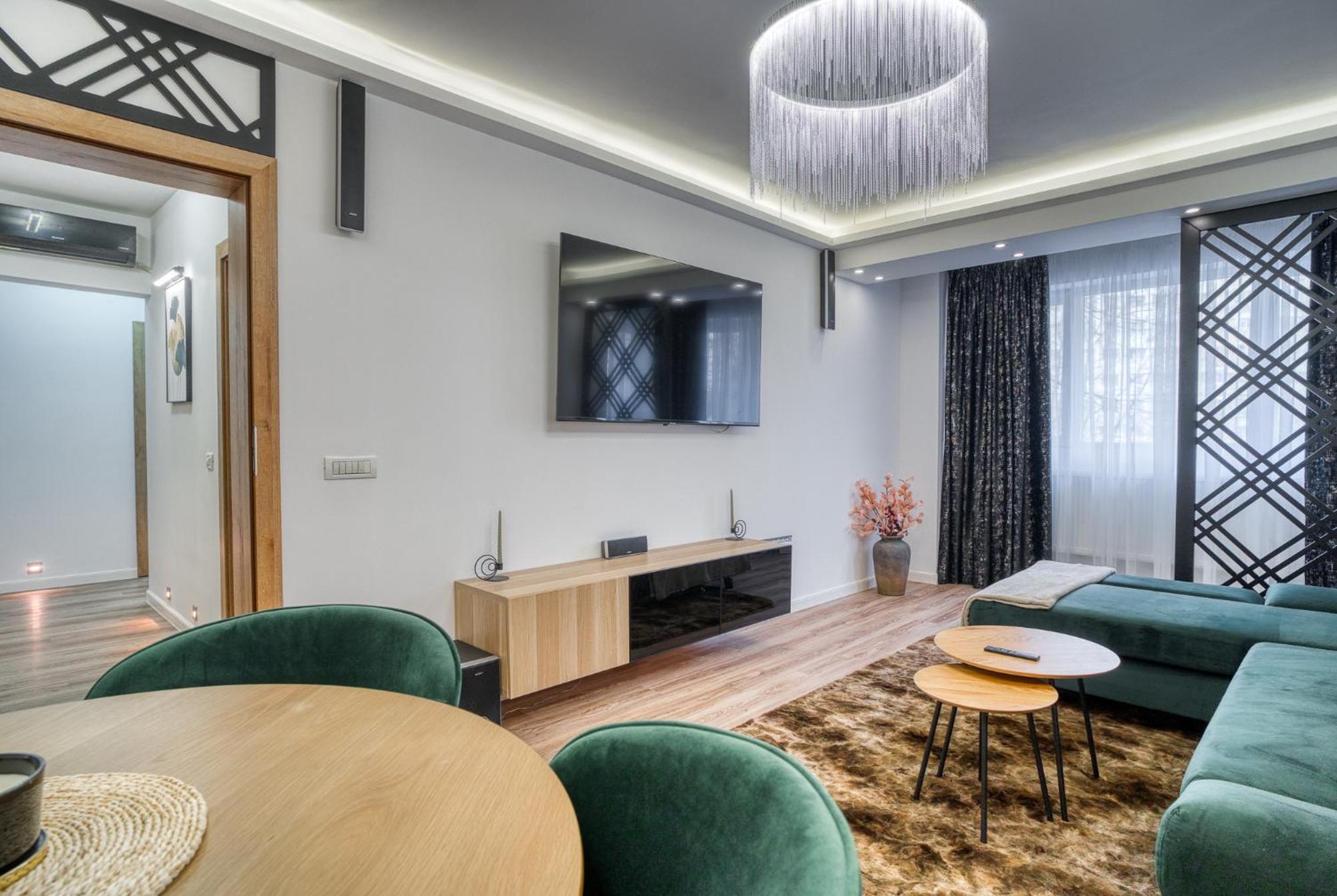 City Chic Retreat: Newly Renovated 1Br Apartment Bukarest Exterior foto